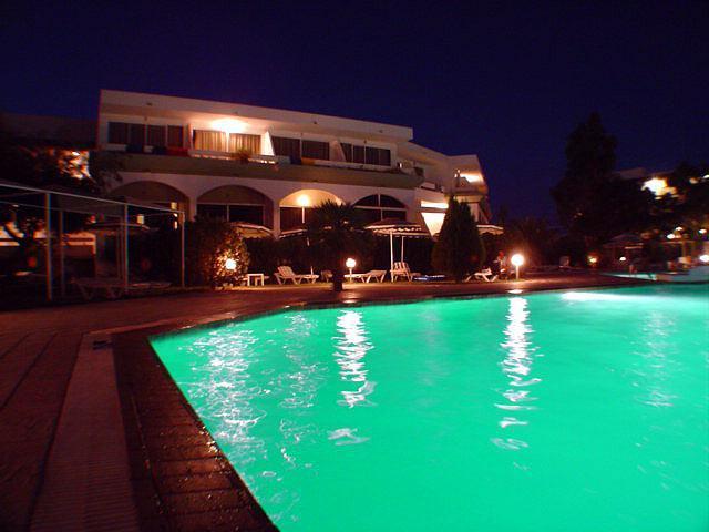 Hotel Niriides Beach โคลิมเบีย ภายนอก รูปภาพ